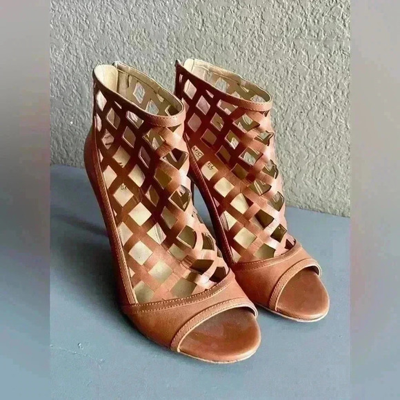 Michael Michael Kors Yvonne Tan Leather Cut Out Rear Zip Open Toe Stiletto 8M - Picture 5 of 10